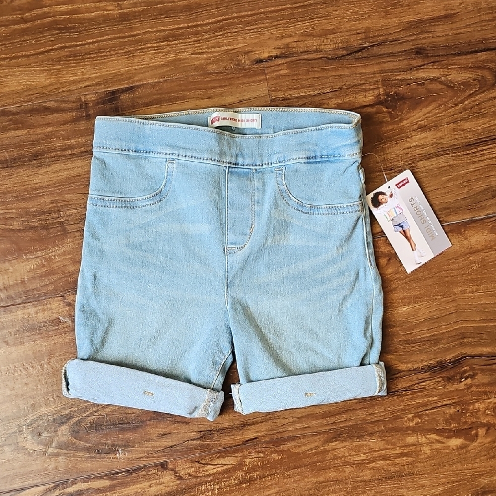 NWT Levi's Girls Light Wash Girlfriend Midi Shorts Size 6X Reg (6-7 YRS)